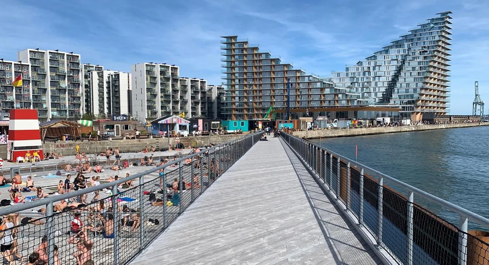 Best Private Seaview Apartment - 2 Balconies, 11Th Floor, Elevator, Friendly Lively Area Århus