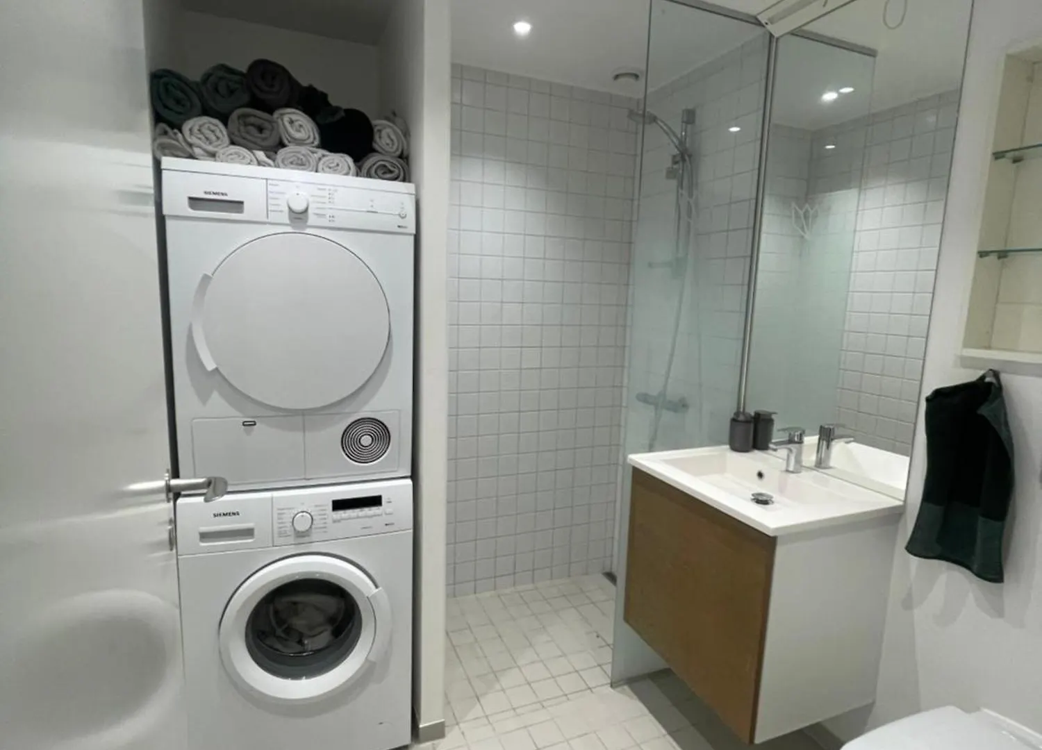 Best Private Seaview Apartment - 2 Balconies, 11Th Floor, Elevator, Friendly Lively Area Århus Dánsko