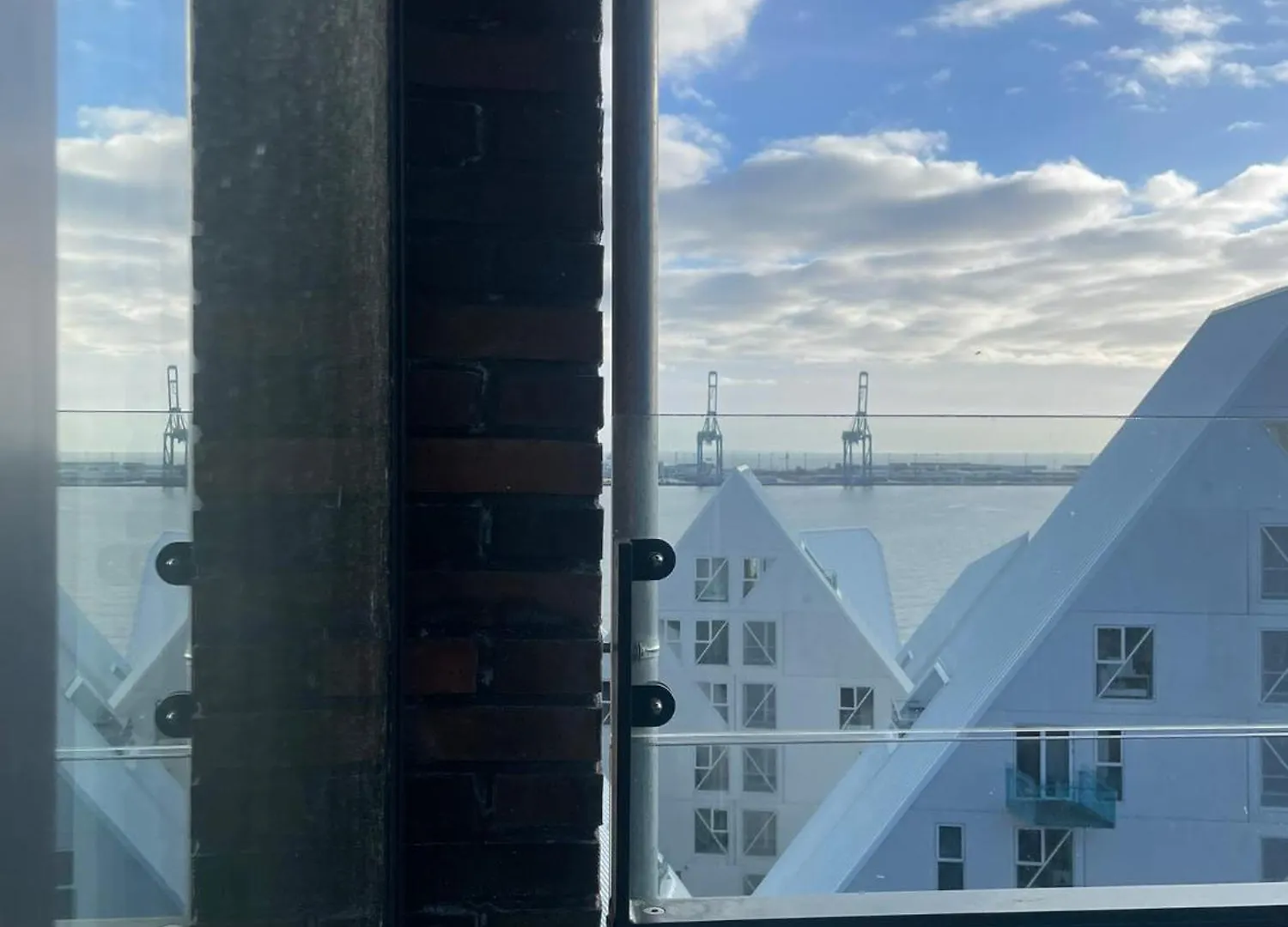 Best Private Seaview Apartment - 2 Balconies, 11Th Floor, Elevator, Friendly Lively Area Århus