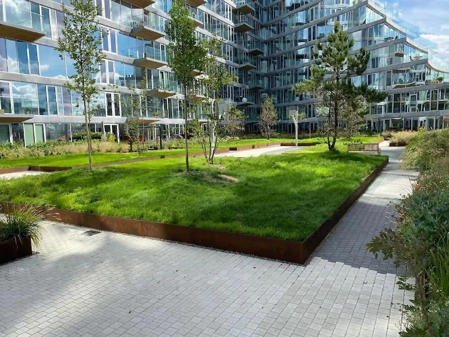 Best Private Seaview Apartment - 2 Balconies, 11Th Floor, Elevator, Friendly Lively Area Århus