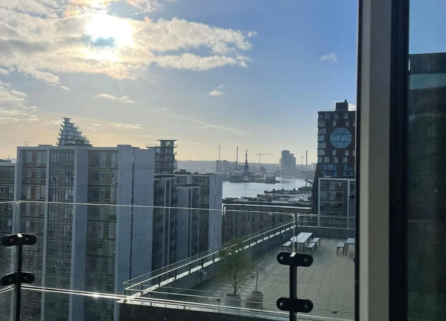 Best Private Seaview Apartment - 2 Balconies, 11Th Floor, Elevator, Friendly Lively Area Århus 0*,